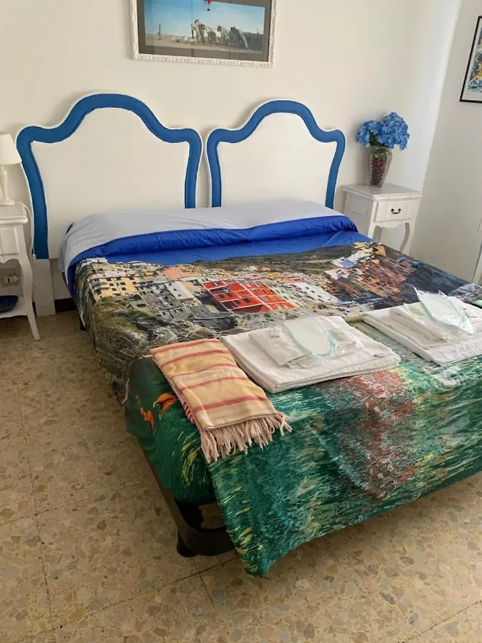 Dreamingrooms Riomaggiore 0*,